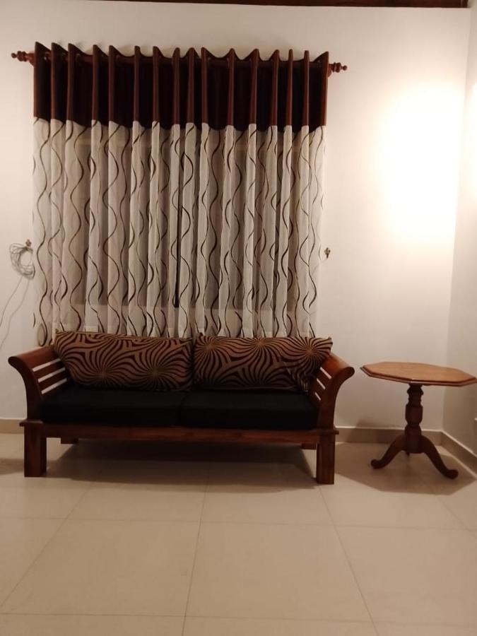 Villa Hilltop By Yehansa With Unlimited Fiber Wifi Hikkaduwa Buitenkant foto